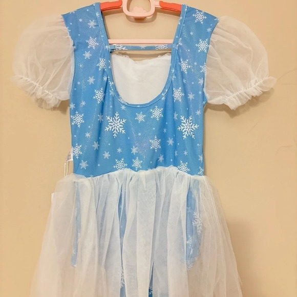 Elsa-Inspired Snowflake  Swimsuit Set - Picture 3 of 3